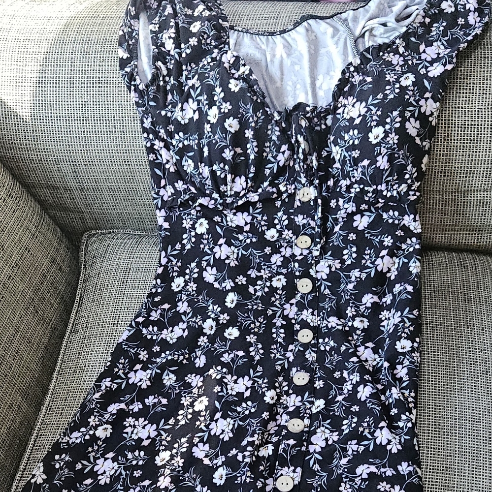 Sale 3for10 Ends 28th No Boundaries Black Floral Mini Dress